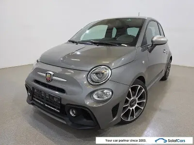 Używany Abarth 595 Turismo 165 KM (121 kW) 2021 Srebrny