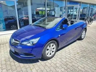 Gebraucht Opel Cascada Edition 140 PS (102 kW) 2014 Blau Cabrio
