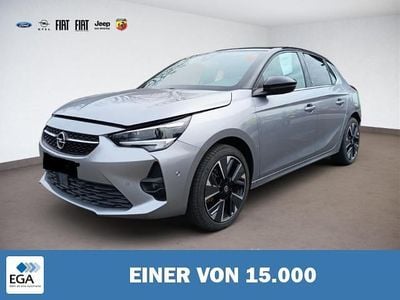 Usata Opel Corsa-e 100 kW (136 CV) 2023 Metallic Utilitaria