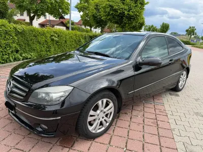 Gebraucht Mercedes CLC230 204 PS (150 kW) 2008 Schwarz Kleinwagen