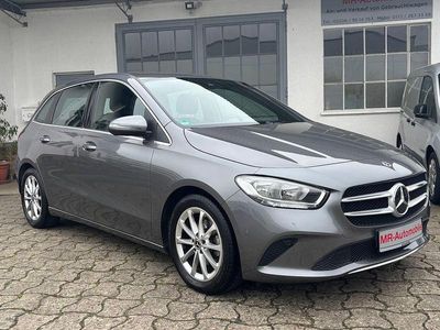 Usata Mercedes B180 Progressive 136 CV (100 kW) 2019 Grigio Monovolume