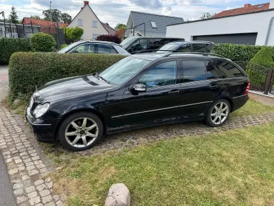 Gebraucht Mercedes C200 163 PS (119 kW) 2004 Schwarz Kombi