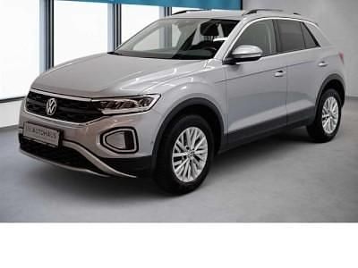 Second-hand VW T-Roc Life 116 CP (85 kW) 2023 Argintiu SUV