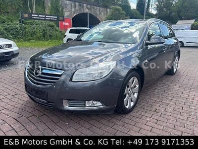 Gebraucht Opel Insignia 140 PS (102 kW) 2012 Grau Kombi