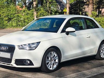 Second-hand Audi A1 Ambition 105 CP (77 kW) 2011 Alb Hatchback