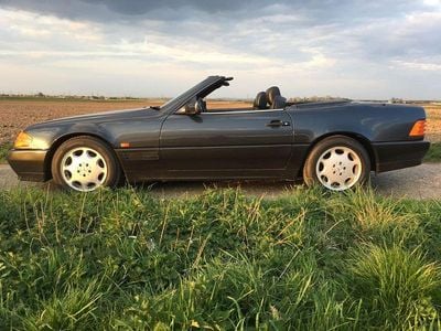 Second-hand Mercedes SL500 326 CP (239 kW) 1992 Negru Cabrio