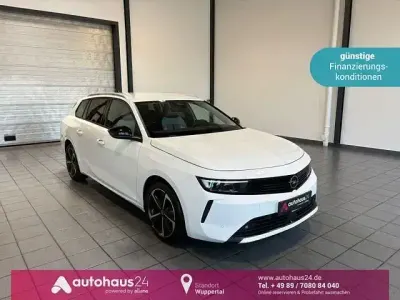 Gebraucht Opel Astra Elegance 131 PS (96 kW) 2023 Weiß Kleinwagen