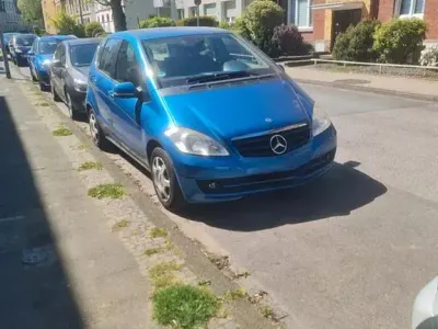 Gebraucht Mercedes A150 95 PS (69 kW) 2008 Blau Limousine