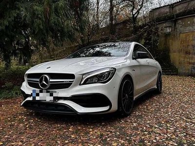 Mercedes CLA45 AMG