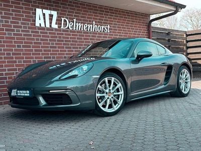 Begagnad Porsche 718 Cayman Sport 299 HK (219 kW) 2018 Grå Sportkupé