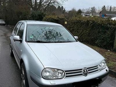 Gebraucht VW Golf IV 101 PS (74 kW) 2002 Silber Kleinwagen