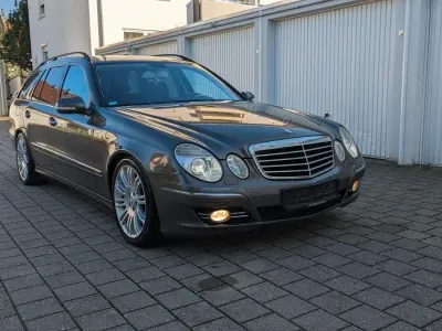 Gebraucht Mercedes E280 Avantgarde 190 PS (139 kW) 2008 Grau Kombi