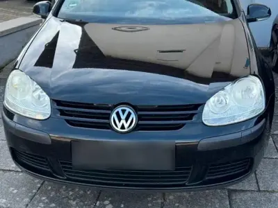 Gebraucht VW Golf V 102 PS (75 kW) 2005 Schwarz Kleinwagen