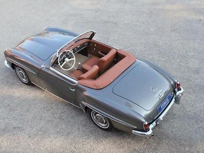 Grau Gebraucht 1960 Mercedes 190 Limousine | 185.000 €
