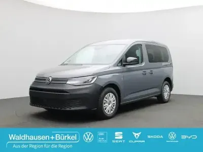 Gebraucht VW Caddy Basis 122 PS (89 kW) 2025 Grau Van / Kleinbus