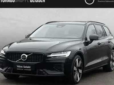 Gebraucht Volvo V60 Plus 455 PS (334 kW) 2025 Grau Kombi