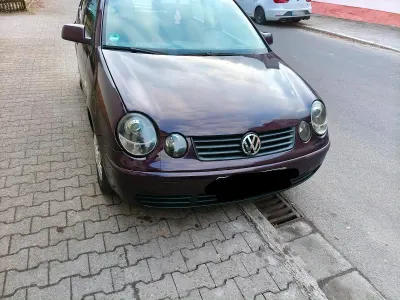 Gebraucht VW Polo 64 PS (47 kW) 2003 Rot Kleinwagen