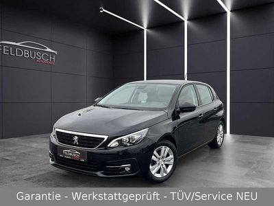 Gebraucht Peugeot 308 Active 110 PS (80 kW) 2018 Noir perla nera Kleinwagen