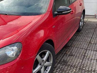 Gebraucht VW Golf VII 105 PS (77 kW) 2012 Rot Limousine