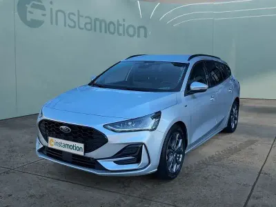 Gebraucht Ford Focus ST-Line X 155 PS (114 kW) 2024 Silber Kombi