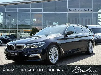 Gebraucht BMW 530 Luxury Line 252 PS (185 kW) 2017 Blau Kombi