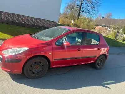 Gebraucht Peugeot 307 140 PS (102 kW) 2005 Rot Limousine
