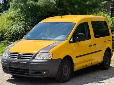 Gebraucht VW Caddy 70 PS (51 kW) 2008 Gelb Van / Kleinbus