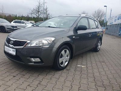 Gebraucht Kia Ceed Sportswagon 90 PS (66 kW) 2011 Grau Kombi