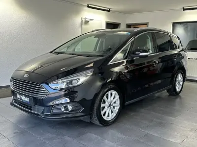 Gebraucht Ford S-MAX Titanium 239 PS (175 kW) 2018 Shadow black Van / Kleinbus