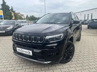 Gebraucht Jeep Compass 179 PS (131 kW) 2023 Schwarz SUV