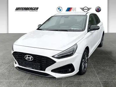 Gebraucht Hyundai i30 101 PS (74 kW) 2025 Weiß Limousine