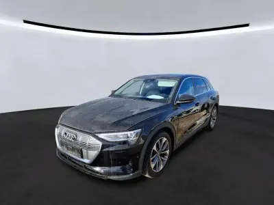 Usata Audi e-tron Comfort 230 kW (313 CV) 2022 Nero SUV
