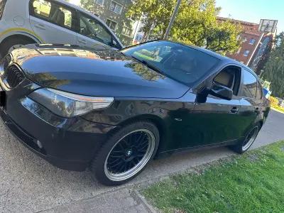 Gebraucht BMW 525 200 PS (147 kW) 2005 Schwarz Limousine