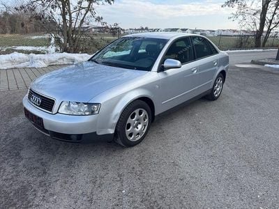Silber Gebraucht 2003 Audi A4 Limousine | 2.999 € (Fairer Preis)