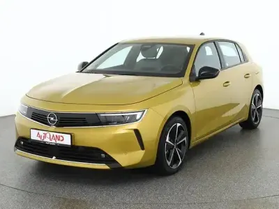 Gebraucht Opel Astra Edition 181 PS (133 kW) 2022 Gelb Kleinwagen