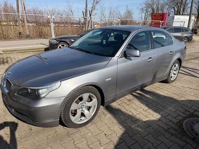 Gebraucht BMW 520 170 PS (125 kW) 2005 Grau Limousine