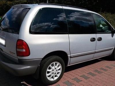 Gebraucht Chrysler Voyager 2000 Silber Van / Kleinbus
