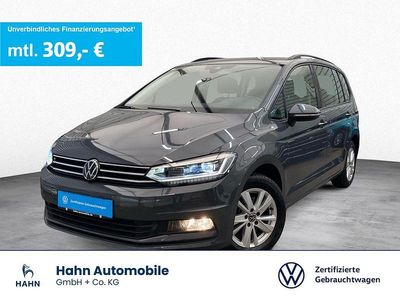 Delfingrau metallic Gebraucht 2023 VW Touran Comfortline Van / Kleinbus | 31.990 € (Etwas zu teuer)