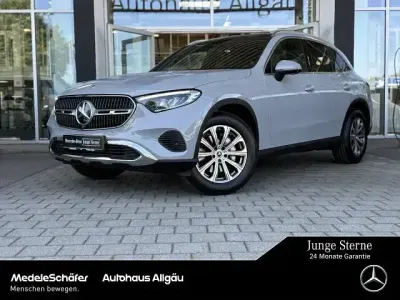 Gebraucht Mercedes GLC300 Avantgarde 269 PS (197 kW) 2025 Manufaktur lack manufaktur alpingrau uni SUV