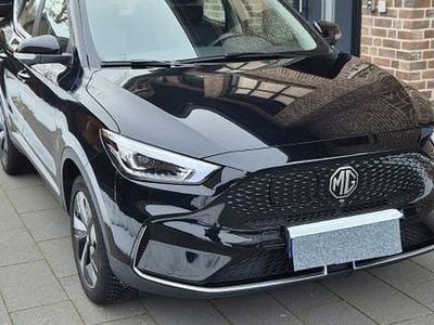 Schwarz Gebraucht 2022 MG ZS Luxury SUV | 17.900 € (Guter Preis)