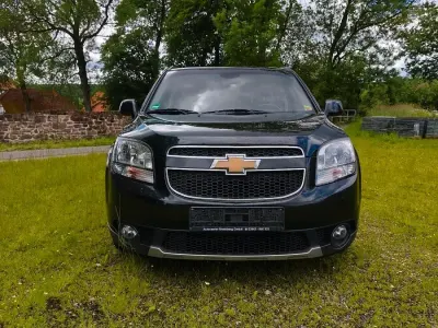 Gebraucht Chevrolet Orlando 163 PS (119 kW) 2012 Schwarz Van / Kleinbus