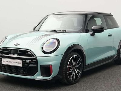 Second-hand Mini John Cooper Works 231 CP (169 kW) 2025 Verde Hatchback