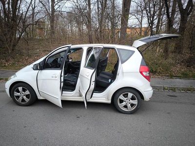 Mercedes A180
