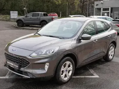 Begagnad Ford Kuga Cool & Connect 224 HK (164 kW) 2022 Grå SUV