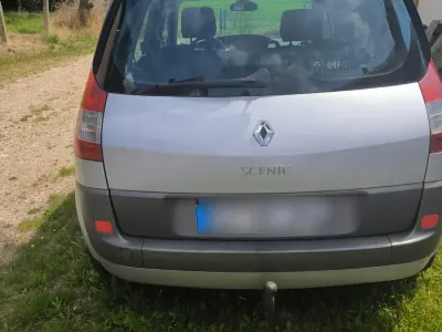 Gebraucht Renault Scénic II 135 PS (99 kW) 2006 Silber Van / Kleinbus