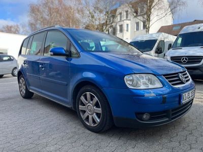 gebraucht VW Touran 2.0 TDI DSG Highline'7-Sitzer'AHK'1.Hand'