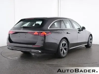 Gebraucht Mercedes E220 Advanced 197 PS (144 kW) 2025 Grau Limousine