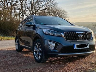 Grau Gebraucht 2016 Kia Sorento Platinum SUV | 15.499 € (Fairer Preis)