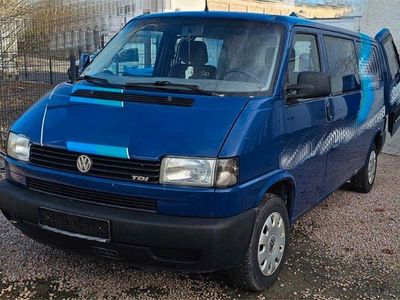 Gebraucht VW T4 102 PS (75 kW) 1998 Blau Van