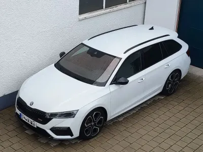 Gebraucht Skoda Octavia RS 200 PS (147 kW) 2021 Weiß Kombi